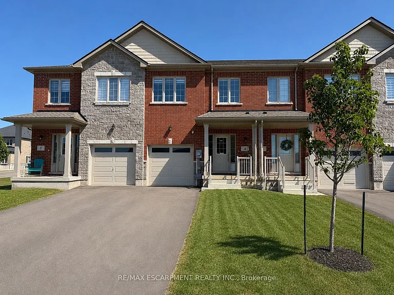4 Harmony Way — Photo 1