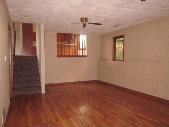 4th image of 3727 Calderwood Dr