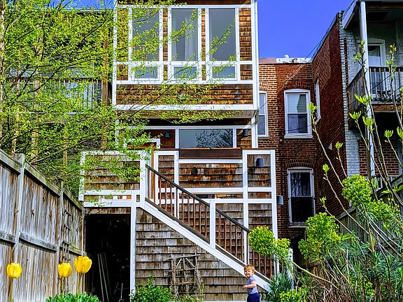 2nd image of 44 Adams St NW #1