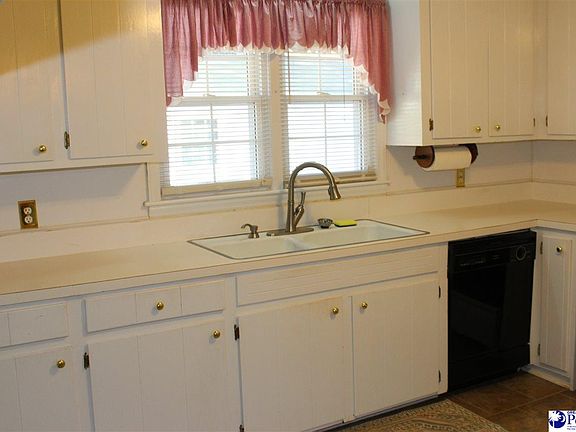 4th image of 113 Gandy Dr