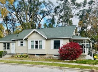 840 W Hackley Ave, Muskegon, MI 49441