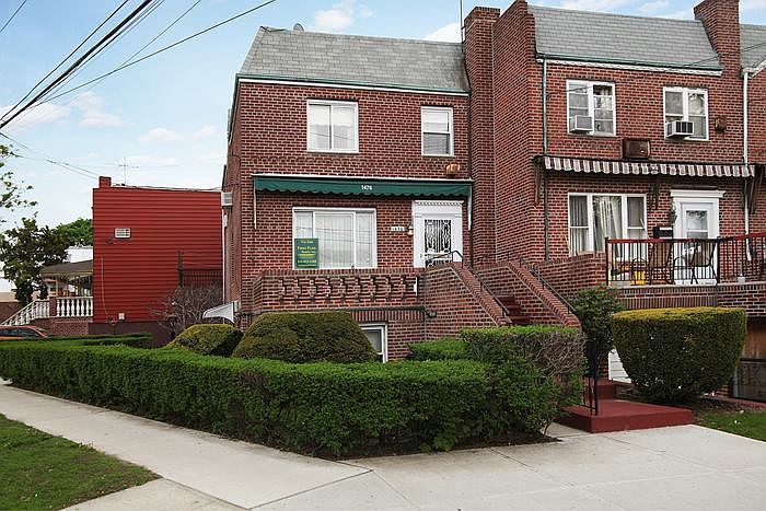 1st image of 1476 E 35th St