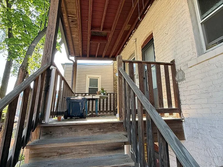 47 Chicago Ave — Photo 19