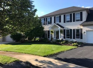 2436 Avalon Ct, Aurora, IL 60503