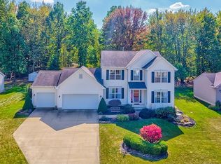 38583 Avalon Dr, North Ridgeville, OH 44039