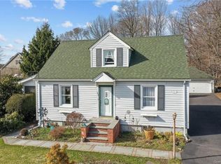 164 E Main St, Washingtonville, NY 10992