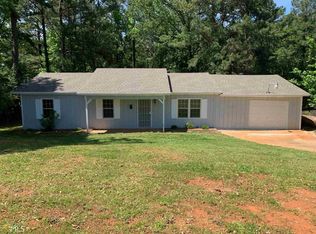 1184 New Hutchinson Mill Rd, Lagrange, GA 30240