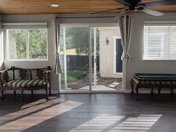 4th image of 2334 Blue Heron Ln