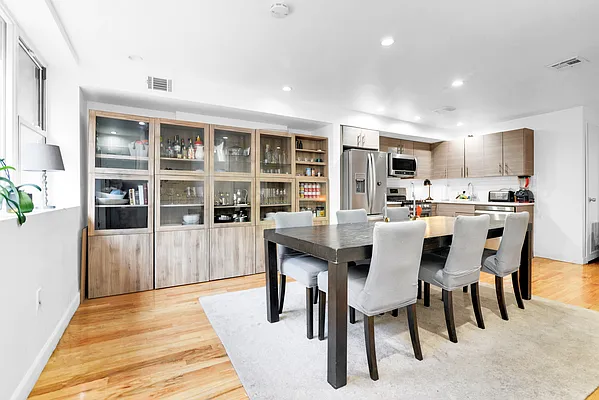 Rented by EXP Realty NYC | media 28