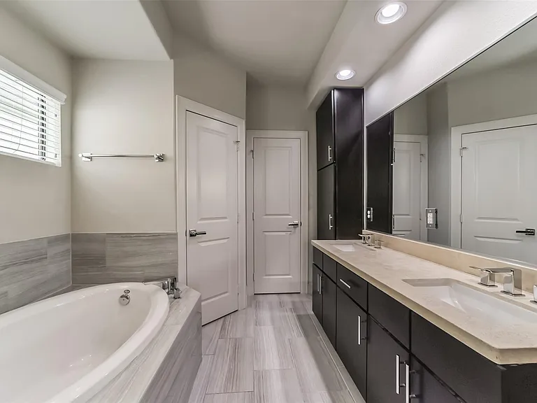 5309 Petty St — Photo 27