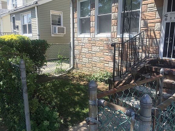 4th image of 102-32 216th St
