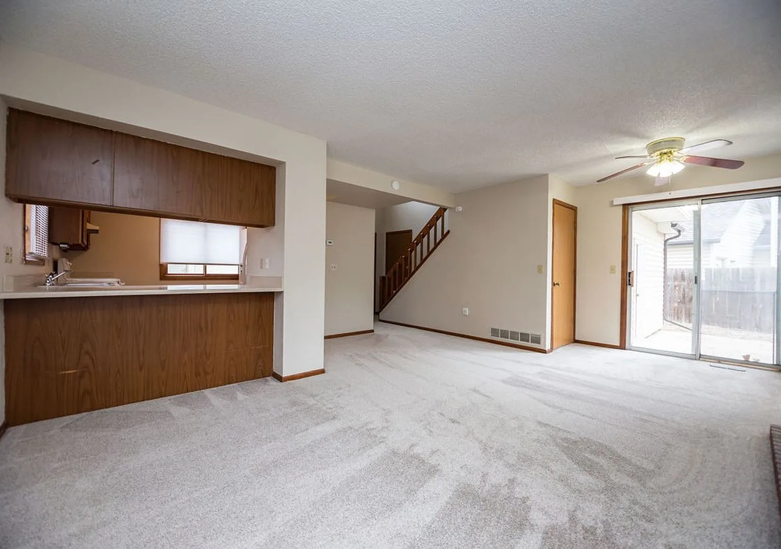 Charming 3 Bed, 2 Bath Home on a Quiet Cul-de-Sac with a Fenced Yard & 2-Car Garage! — Photo 4