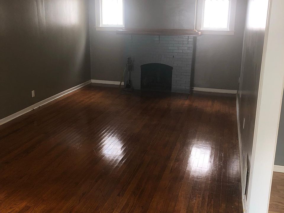2nd image of 505 Summit Ave #1