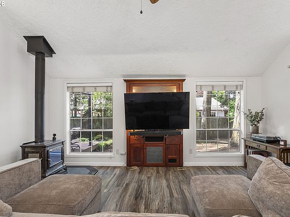 5th image of 7809 NE 149th Ave
