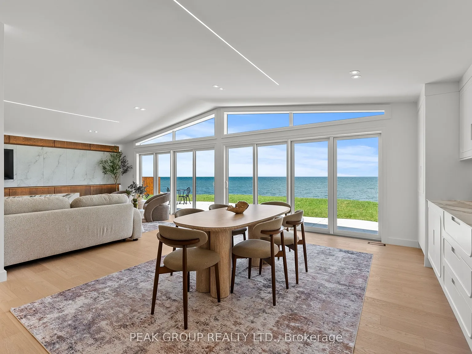 3 bed, $10,000 — Photo 4