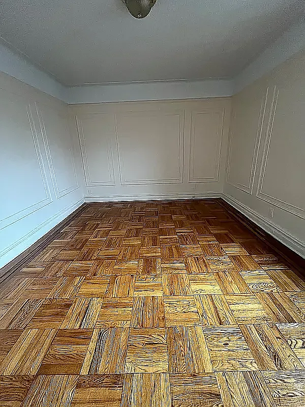 Building Photo - 1122 New York Ave #3D