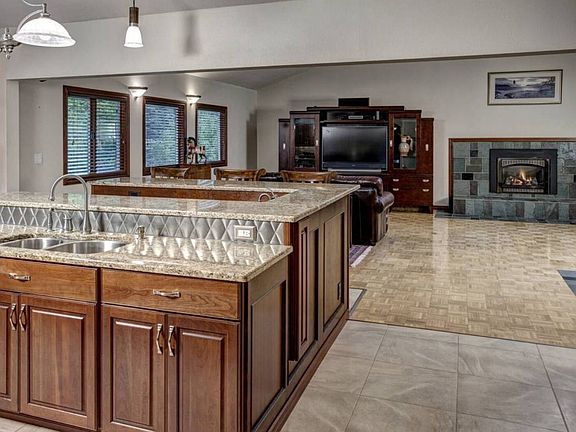 Great Room Kitchen/Living