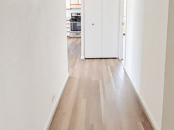 2nd image of 3001 S Michigan Ave Unit 601