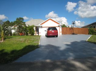 607 SW Dolores Ave, Port Saint Lucie, FL 34953
