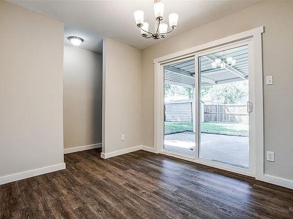 2nd image of 1914 Concho Dr