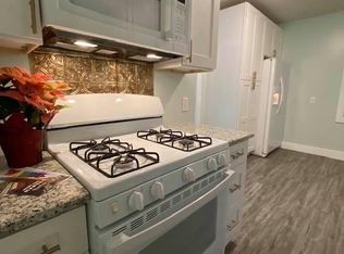 3161 Scranton Rd #1, Cleveland, OH 44109