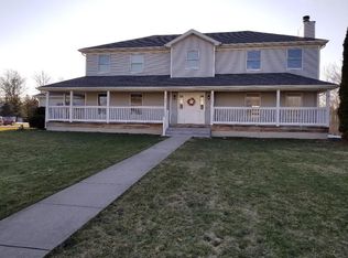 4558 Washington Dr #1, Lewiston, NY 14092