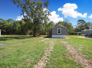 11435 N Canal Ln, Lumberton, TX 77657