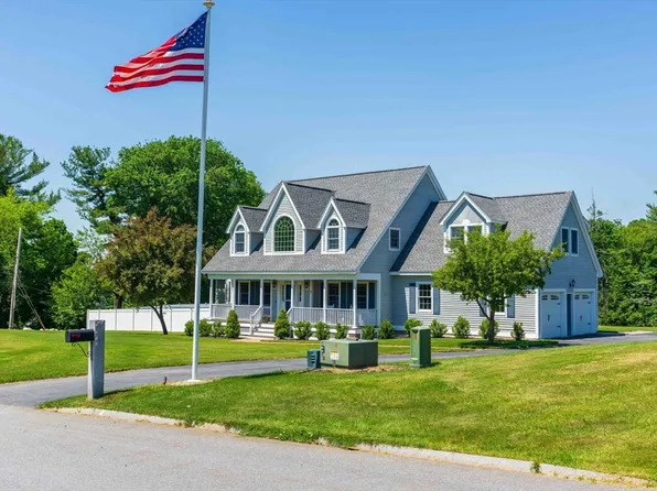 2 Swanson Ln, Westford, MA 01886