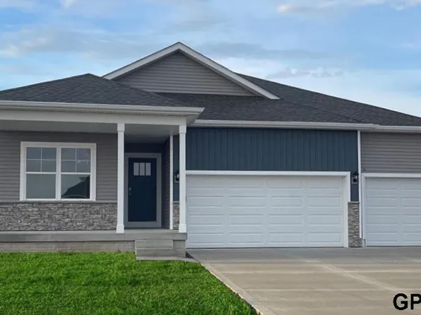 12319 S 207th St, Gretna, NE 68028