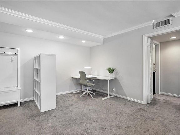 5th image of 289 S Barrington Ave APT 203