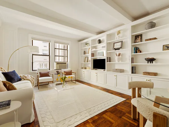 119 East 84th Street image 1 of 8