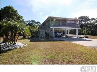848 W Bayshore Dr, Eastpoint, FL 32328