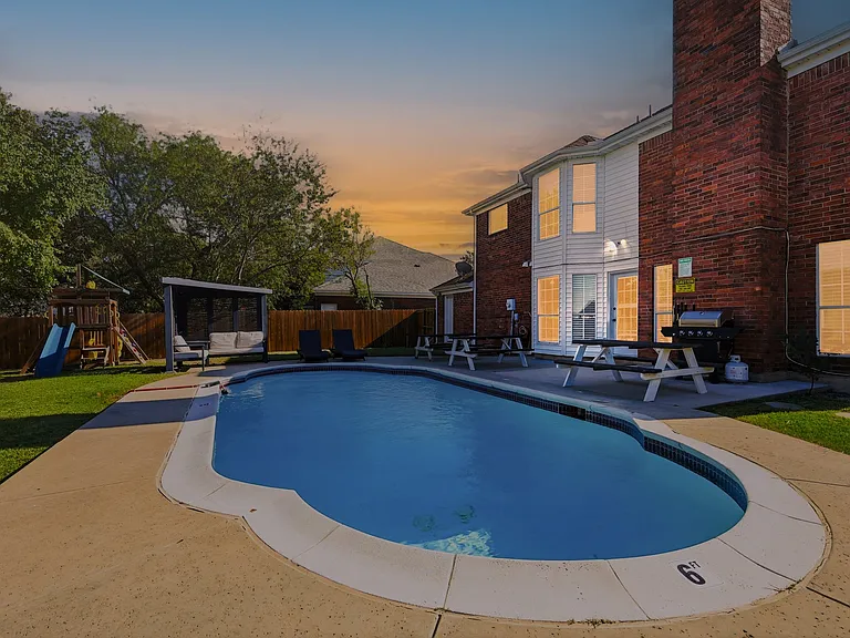 6440 Knoll Ridge Dr — Photo 34
