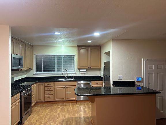 kitchen with new blinds