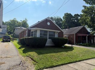 1263 Dayton St, Akron, OH 44310