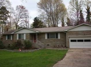 321 Irwin Dr, Powell, TN 37849