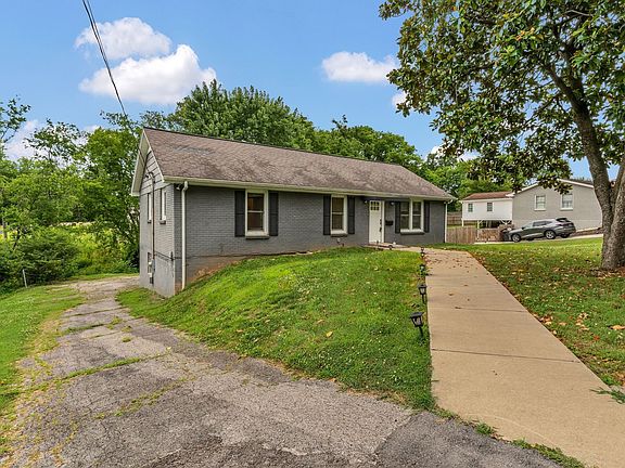 2nd image of 105 Donmond Dr