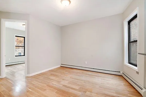 Rented by Keller Williams NYC | media 23