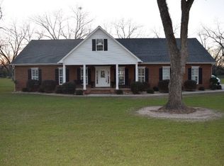 3819 Vanderbilt Dr, Albany, GA 31721