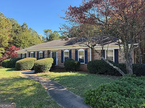 8420 Macon Hwy #B Photo 1