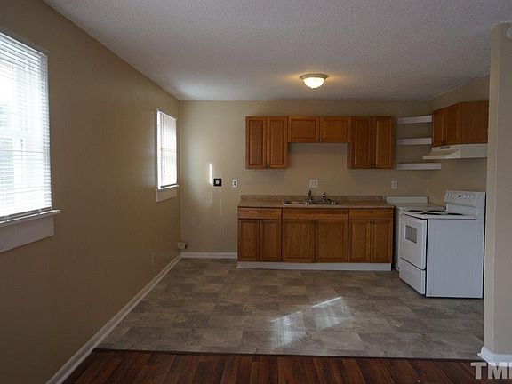 2nd image of 1217 Hearthside St #A