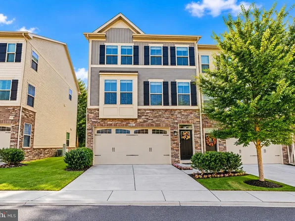 8281 Kippis Rd, Millersville, MD 21108