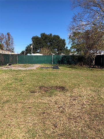 1st image of 3341 Belfort St