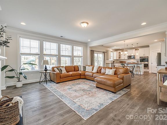 2nd image of 9233 Vecchio Dr