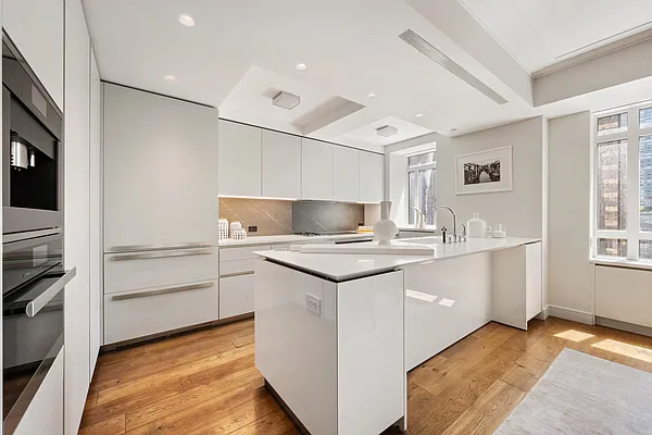 Kitchen, photo 1