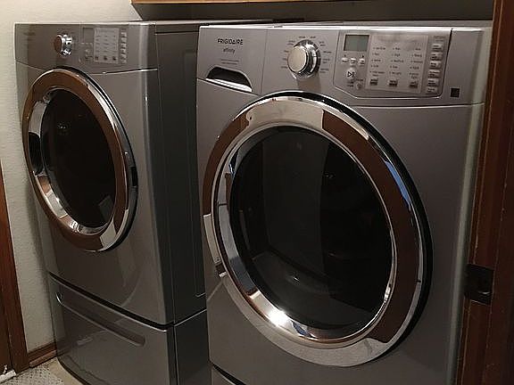 Washer and Dryer Included