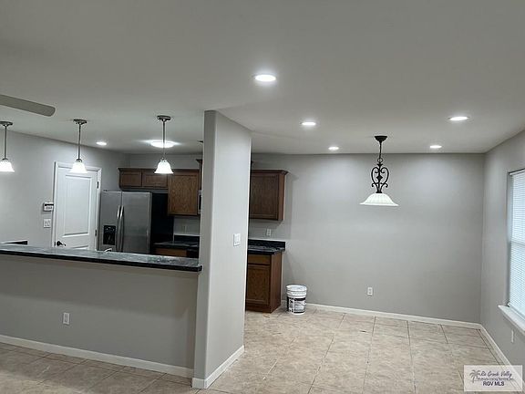 3rd image of 3299 Ticonderoga Dr