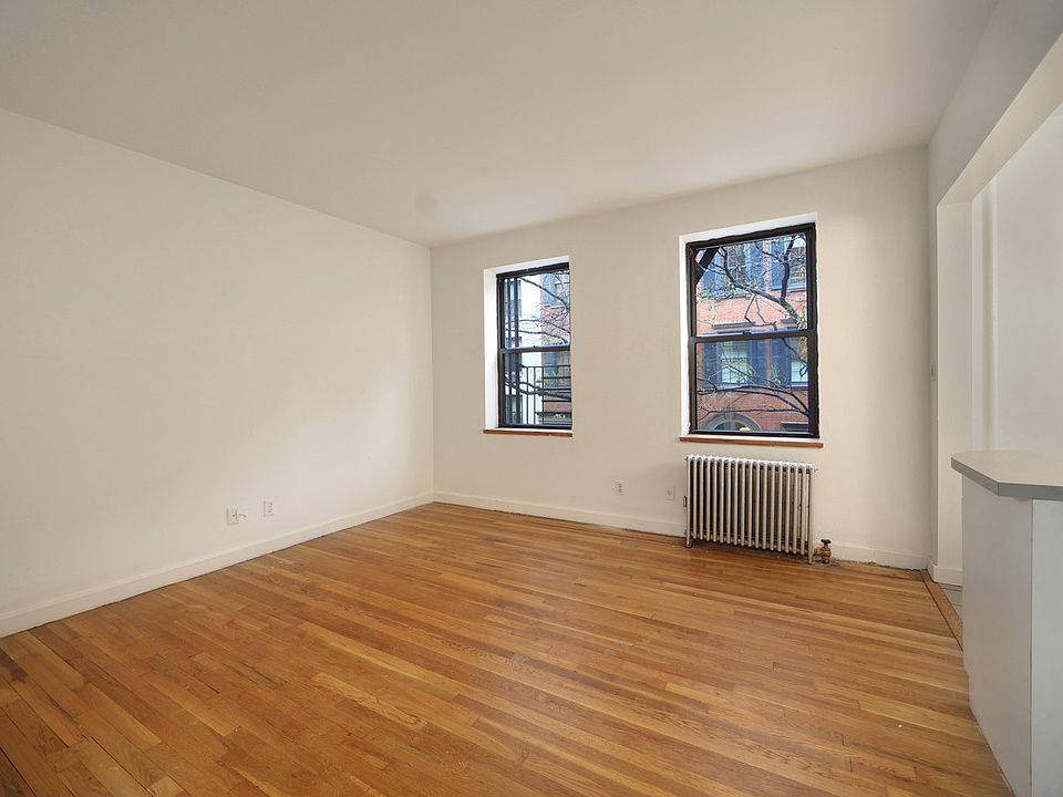 2nd image of 119 Sullivan St APT 17