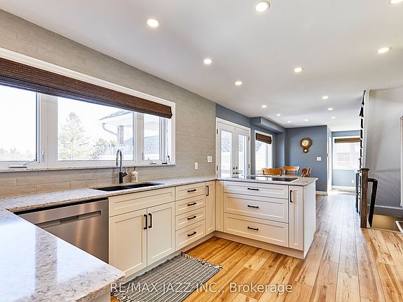 5th image of 2125 Prestonvale Rd