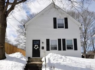 7 Warren St, Stoneham, MA 02180